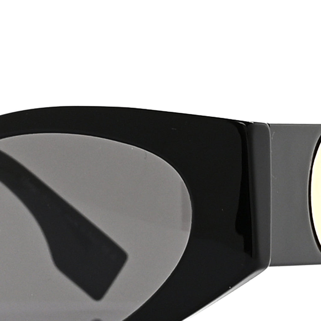 Fendi Cat-Eye Sunglasses — Black