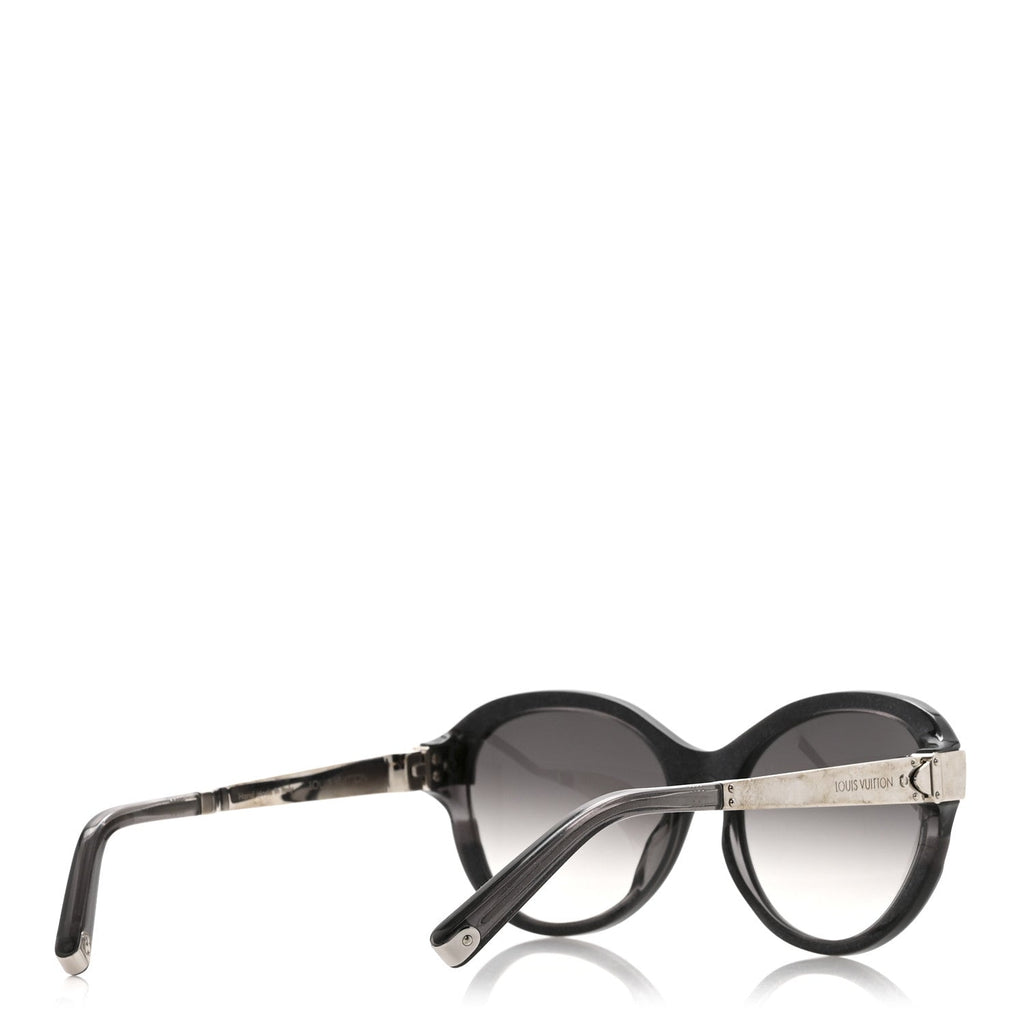 Louis Vuitton Cat-Eye Sunglasses — Black Z0489W