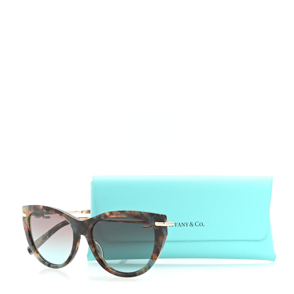 Tom Ford Cat-Eye Sunglasses — Tortoise TF4253